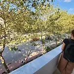 Apartment Sweet 21